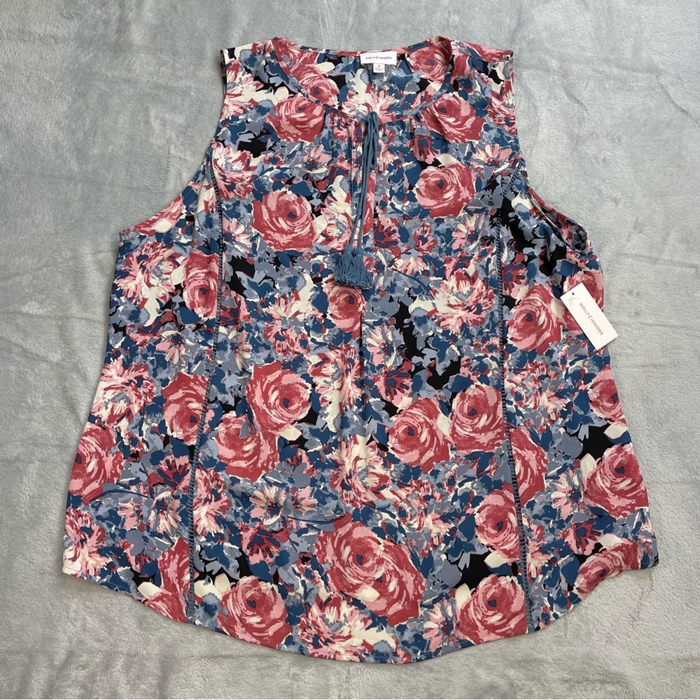Molly & Isadora Blouse 1X Womens NWT Sleeveless Floral Tassel Neck Career Office